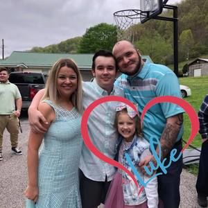 Meet your Posher, Elisha